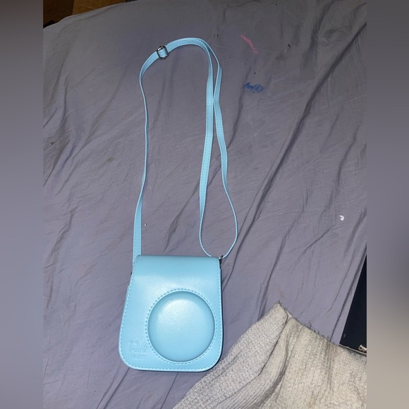 Polaroid camera CASE. (Does not include camera.) - Picture 3 of 5